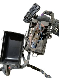 Жгут двигателя перед toyota sequoia xk60 821110c670 Доставка, фото thumb