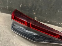 фото thumb №8, Лампа кришки накладка audi q4 e-tron 89a945095b