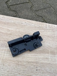 фото thumb №1, Audi a4 b9 кронштейн ручки открывания капот 8w1823633c