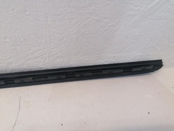 фото thumb №6, Hyundai santa fe 16 2016-2018 планка скла передній права 861322w000