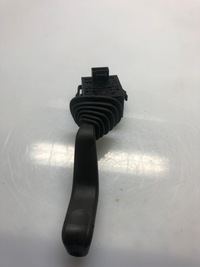 фото thumb №1, Переключатель рычаг opel corsa