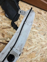 фото thumb №5, Audi a6c7 4g рестайлінг 2.0 tdi бак склоомивача 4g8955451d