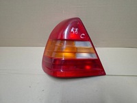 фото thumb №1, Mercedes w202 лампа левая задняя sedan 2028200164