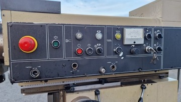 Универсальный фрезерный станок WMW Ruhla VRB 2242 стол 700х400мм приятная орг краска