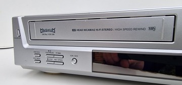 Комбинированный видео- и DVD-магнитофон Magnum VCR 3300