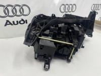 фото thumb №9, Audi e-tron q4 89a 2021-2025 full led matrix лампа правая передняя + направляющая