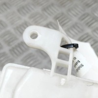 фото thumb №6, Ford mustang mach-e 2023 бак жидкость тормозной