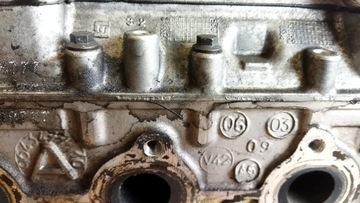 фото thumb №10, Peugeot citroen 1.4 hdi головка двигателя крышка