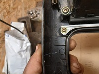 фото thumb №8, Mitsubishi pajero sport i 3.0 v6 консоль / приборная панель