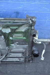 фото thumb №14, Volvo v40 ii 2.0 d4 комплект радіатор 31319166 31338734