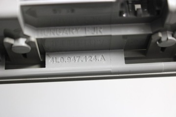 фото thumb №8, Audi q7 лампа освещение потолок 4l0947124a