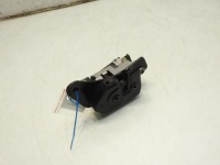 фото thumb №8, Замок крышки борт правое зад land rover discovery iii 51247016050