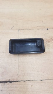 фото thumb №1, Вкладиш попільнички vw bora golf iv