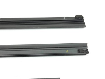 фото thumb №10, Hyundai kona i 2019 комплект прокладка стёкла дверь передних