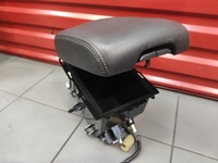 фото thumb №6, Infiniti fx30d 3.0d fx35 qx70 підлокітник бардачок тунелю шкіра гарний