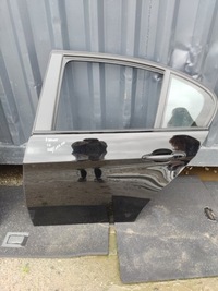 фото thumb №1, Bmw e90 lift двері лівий задня schwarz 2