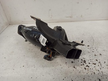 фото thumb №5, Peugeot 5008 повітродувка права 9683444380