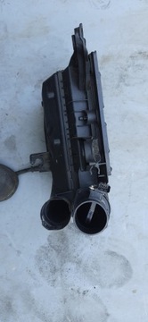 фото thumb №8, Корпус фільтра повітря citroen c3 ii 9673061080