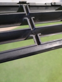 фото thumb №6, Volvo оригінальний номер 31323774 решітка радіатора бампера передній