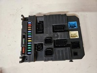 фото thumb №4, Citroen c4 i 2009 рамка / модуль предохранителей