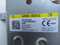 фото thumb №6, Подушка колінна air volvo s90 2.0 v90 s60 p031351334 34162617 спрацьована