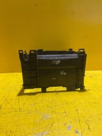 фото thumb №1, Renault modus - корпус акумулятор - 8200314272