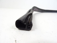фото thumb №7, Skoda rapid рестайлинг уплотнитель капота крышки двигателя 6v0823723a 2012-2019
