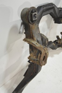 Підрамник підрамник перед балка під  двигун mercedes w140 c140 cl cl600 1403301242 Доставка, фото thumb