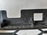 фото thumb №6, Решітка решітка бампера audi q2 s-line середня 81a