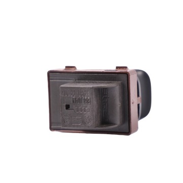 фото thumb №12, Audi a4 b8 8k кнопка открывания крышки багажника 8k0959831a