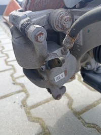 Супорт гальмівний ліва праві bmw f40 f44 f48 f39 g20 6860265 6860266 Зі Шроту, фото thumb