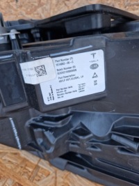 Tesla model 3 y рестайлинг  20- фара перед левая full led европа  1514952-00-c Доставка, фото thumb