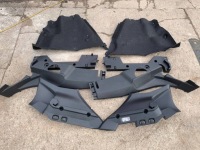 фото thumb №1, Обшивка защита пластик багажника dacia sandero iii