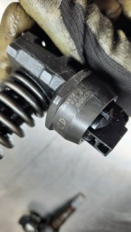 фото thumb №7, Pompwtryskiwacze комплект 038130073ba 0414720216 skoda superb 1.9 tdi