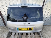 фото thumb №1, Крышка багажника стекло зад nissan note e11 годы 2006-2012 оригинал ky0 g