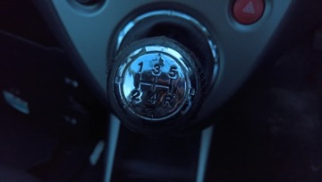 Кожаная ручка КПП для Honda Civic VII.