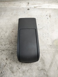 фото thumb №8, Toyota prius ii кронштейн na кружка напитки задняя 58923-47010