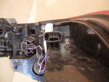 фото thumb №15, Лампа led правая зад toyota rav4 iv рестайлинг 2015-