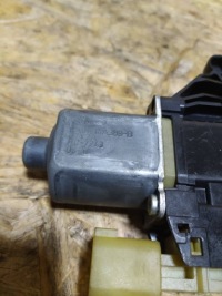 2015 ford fiesta моторчик дворник 8a6114a389b левый перед с Разборки, фото thumb