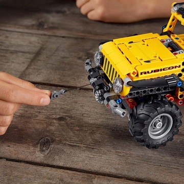 LEGO TECHNICS TERENÓWKA JEEP WRANGLER WYCIĄGARKA