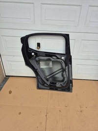 фото thumb №4, Двері ліва задня polestar 2