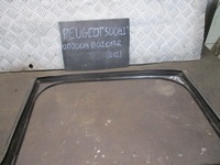 фото thumb №1, Рамка прокладка дверь правые зад peugeot 5008 i 09-13r