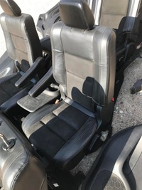 фото thumb №9, Dodge durango рестайлінг 2022r. сидіння оббивка салон