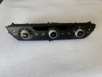 фото thumb №1, Audi a4 b9 панель кондиционера 8w0820043q