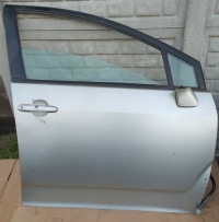фото thumb №1, Дверь перед правый corolla verso 2 ii 04-09 lift pń