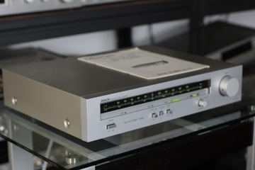 Denon TU-530 tuner radiowy (1980)