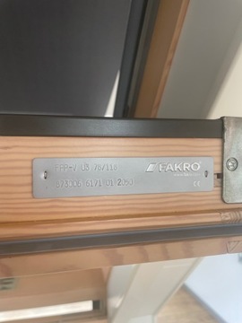 ОРИГИНАЛ Fakro ARF 78x118 затемняющая рулонная штора