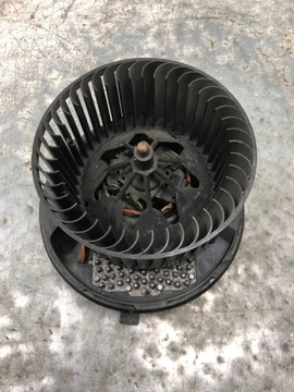 фото thumb №1, Воздуходувка вентилятор vw scirocco 3c0907521d