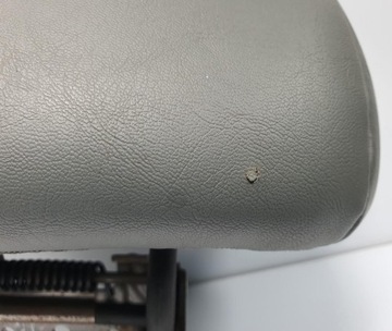 фото thumb №6, Підголівник праві зад jeep grand cherokee iii wh