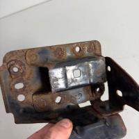 Кронштейн  бампера правый перед renault captur 1 1 оригинальный номер оригинал 758j69957r в Украине, фото thumb